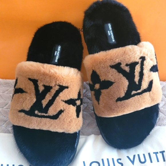 LOUIS VUITTON AUTHENTIC BLACK BROWN MINK LEATHER MULE MONOGRAM EMBOSSED 10 US 40 - Picture 3 of 17